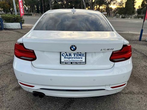 Used 2018 BMW 230i Coupe image 4