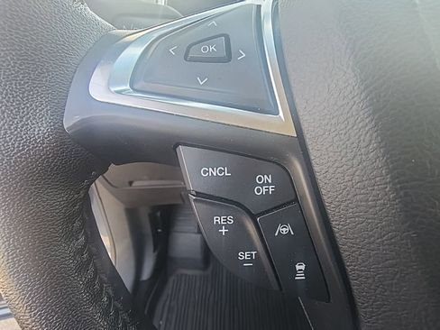 Used 2019 Ford Edge Titanium w/ Equipment Group 301A AWD/4WD image 23