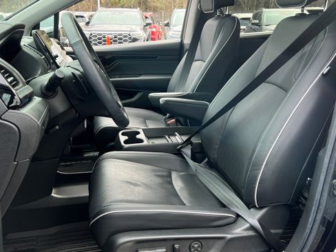 Used 2024 Honda Odyssey Elite image 17