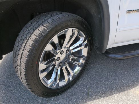 Used 2019 GMC Sierra 1500 SLE w/ SLE Value Package RWD image 28