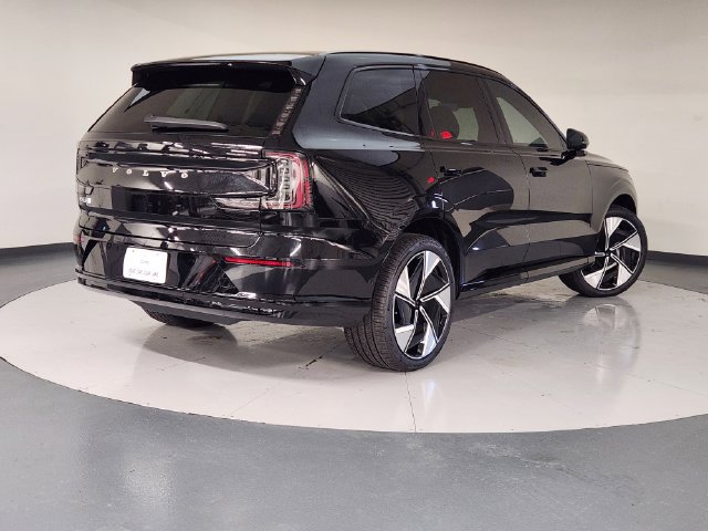 Used 2025 Volvo EX90 Plus AWD/4WD image 2