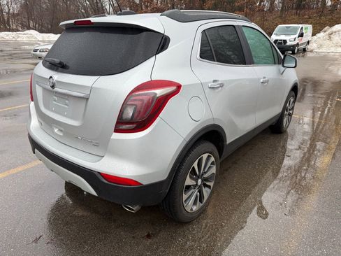 Used 2022 Buick Encore Preferred w/ Safety Package image 2