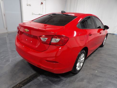 Used 2019 Chevrolet Cruze LS w/ LS Convenience Package image 5