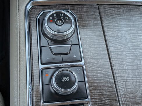 Used 2021 Ford Expedition Max Limited AWD/4WD image 28