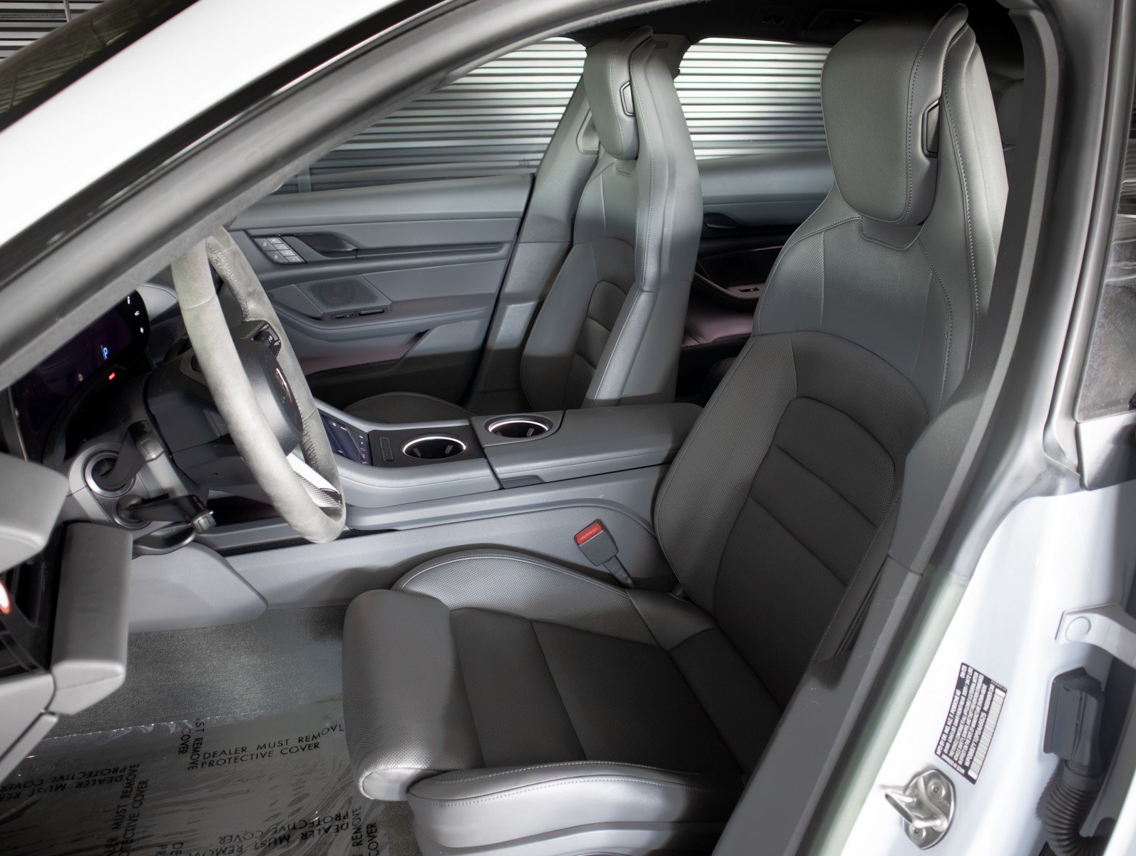 Certified 2023 Porsche Taycan 4S AWD/4WD image 5