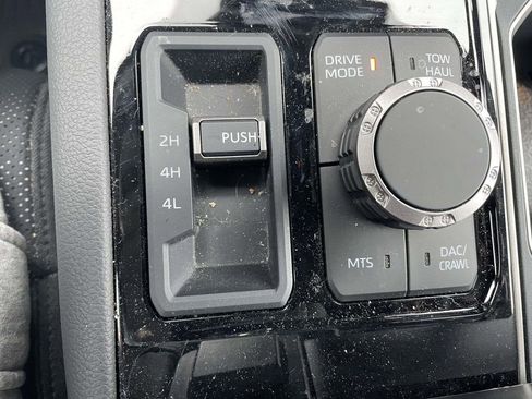 Used 2024 Toyota Tundra Limited image 41