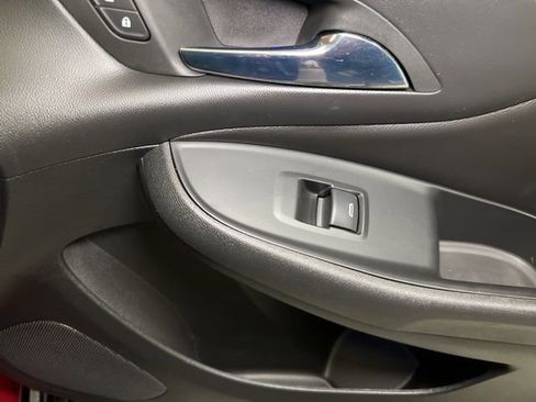 Used 2018 Chevrolet Volt LT w/ LT Driver Confidence Package image 55