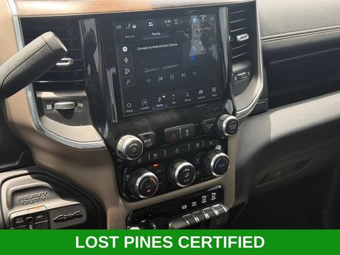 Used 2024 RAM 2500 Laramie AWD/4WD image 13