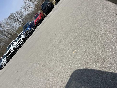 Used 2021 Subaru Outback Limited XT image 18