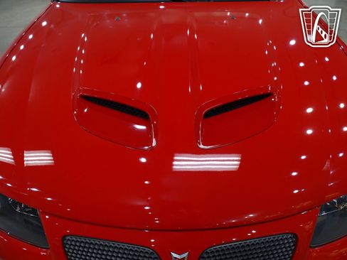 Used 2006 Pontiac GTO image 26