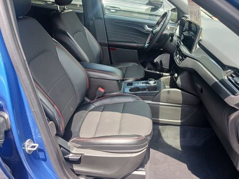 Used 2023 Ford Escape ST-Line w/ Tech Pack #1 AWD/4WD image 14