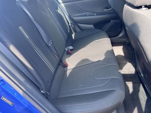 Used 2021 Hyundai Elantra SEL image 7