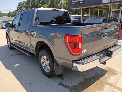 Used 2022 Ford F150 XLT w/ Equipment Group 301A Mid image 7