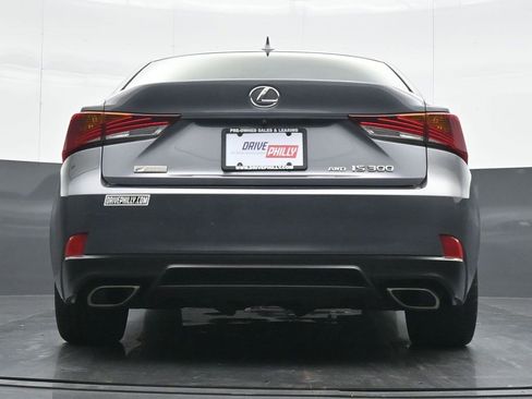 Used 2018 Lexus IS 300 300 image 20