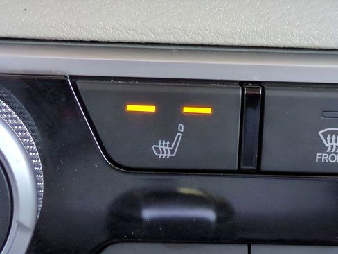 Used 2024 Nissan Altima 2.5 SV w/ SV Premium Package image 23