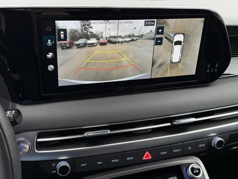 Used 2024 Hyundai Palisade Calligraphy image 15