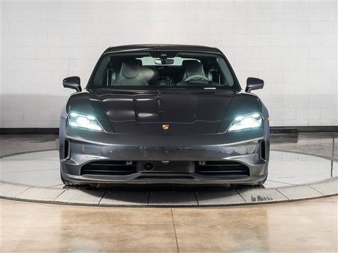 Used 2025 Porsche Taycan 4S AWD/4WD image 6