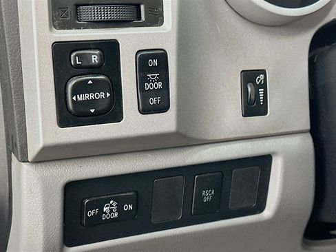 Used 2008 Toyota Tundra 4x4 Double Cab image 17