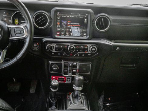 Used 2022 Jeep Wrangler Unlimited Rubicon 4xe w/ Cold Weather Group AWD/4WD image 28