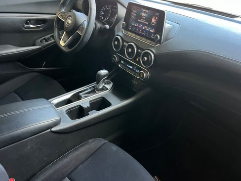 Used 2021 Nissan Sentra SV FWD image 17