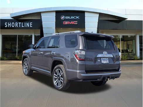 Used 2022 Toyota 4Runner Limited AWD/4WD image 5