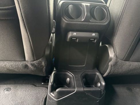 Used 2021 Jeep Wrangler Unlimited Sport AWD/4WD image 23