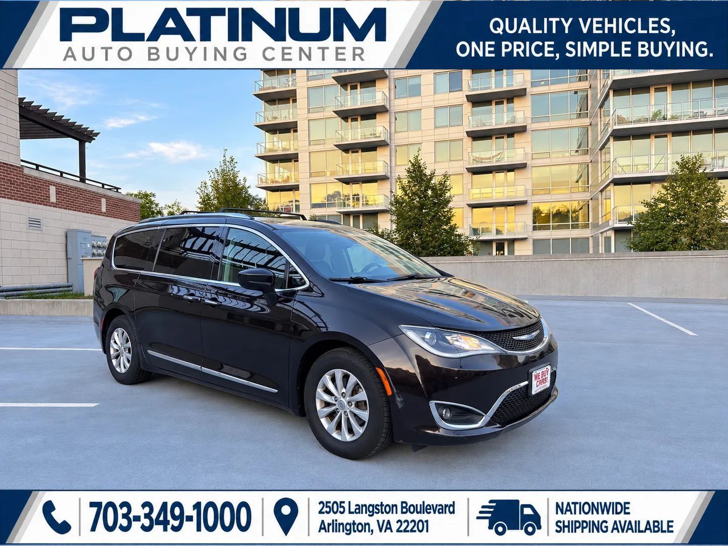 Used 2018 Chrysler Pacifica Touring-L FWD image 1