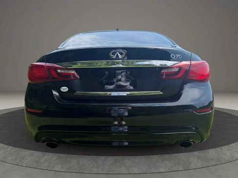 Used 2015 INFINITI Q70 3.7 RWD image 4