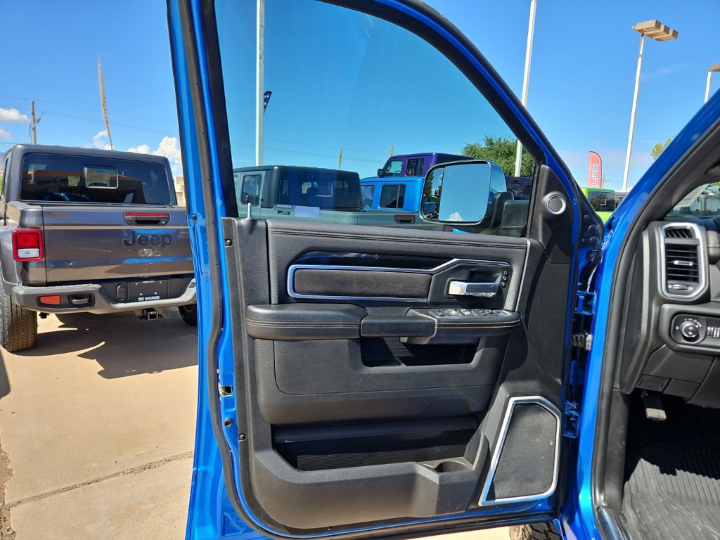 Used 2020 RAM 2500 Laramie AWD/4WD image 12
