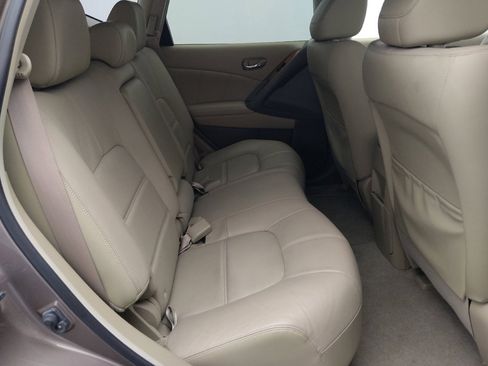 Used 2014 Nissan Murano LE w/ Platinum Edition Package AWD/4WD image 19