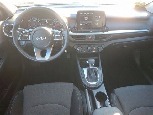 Certified 2023 Kia Forte LXS image 11