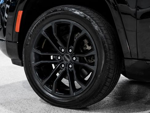 Used 2022 Jeep Grand Wagoneer Series II image 69