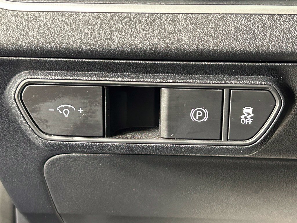Used 2025 Kia K4 FWD image 27