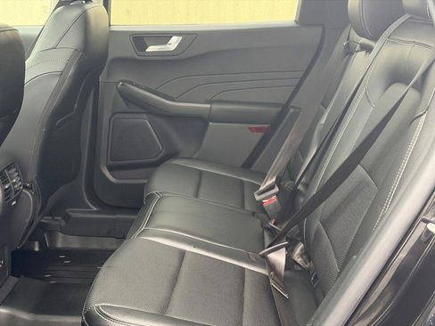 Used 2022 Ford Escape SEL AWD/4WD image 9