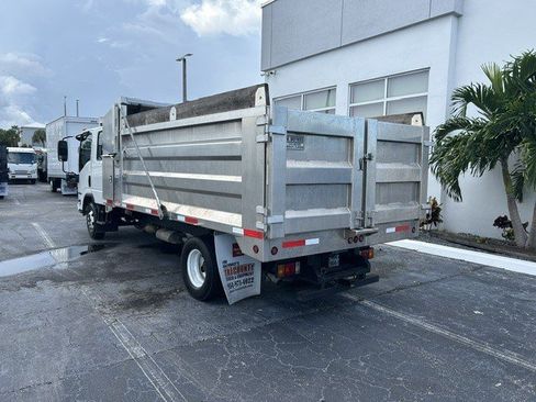 Used 2024 Isuzu NPR RWD image 7