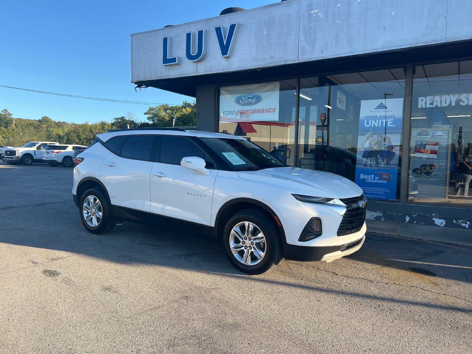 Used 2020 Chevrolet Blazer LT FWD image 1