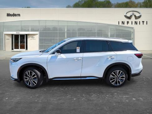 Certified 2026 INFINITI QX60 Luxe w/ Family Package AWD/4WD image 6