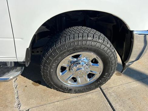 Used 2022 RAM 2500 Big Horn image 24