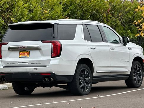 Used 2021 GMC Yukon Denali image 4