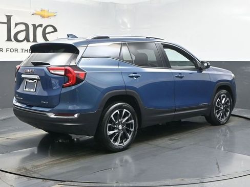 Used 2024 GMC Terrain SLT w/ Infotainment Package II image 49