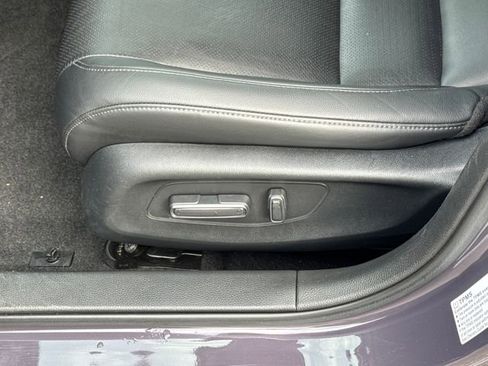 Used 2023 Honda Civic EX-L image 4