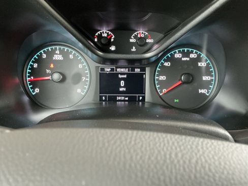 Used 2022 Chevrolet Colorado LT w/ Fleet Safety Package image 8