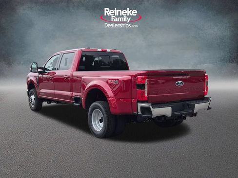 New 2026 Ford F350 XLT w/ XLT Premium Package AWD/4WD image 8