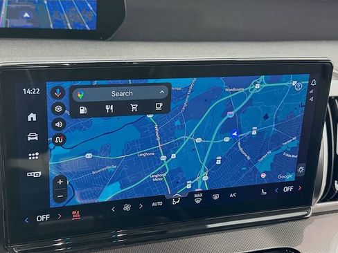 New 2026 Ford Expedition Active image 9