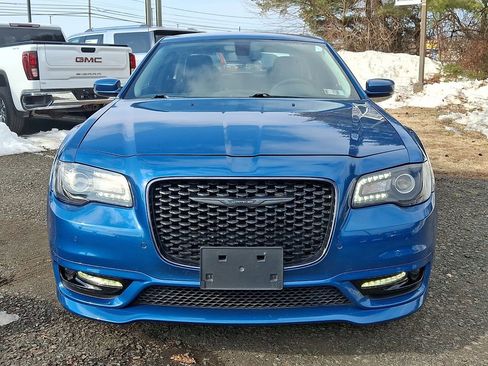 Used 2022 Chrysler 300 Touring L w/ Popular Equipment Group image 2