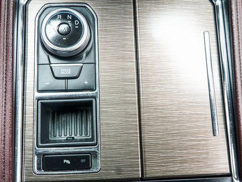 Used 2024 Ford Expedition Max Limited image 21