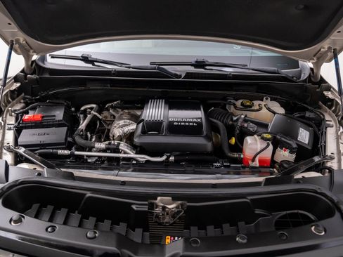 Used 2022 Cadillac Escalade ESV Sport w/ Touring Package image 31