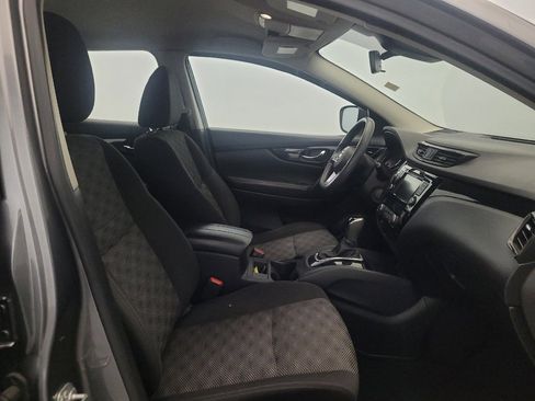 Used 2019 Nissan Rogue Sport SV FWD image 21