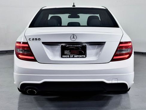 Used 2014 Mercedes-Benz C 250 Sedan image 8