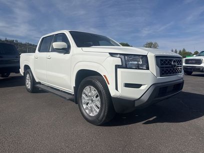 Used 2022 Nissan Frontier SV w/ Technology Package